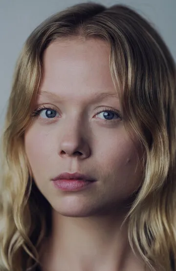 Фотография актёра Наоми Баттрик