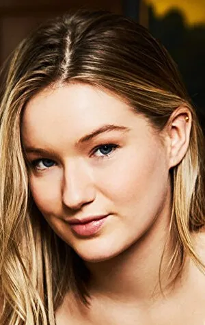 Фотография актёра Маделайне Уэст Духовны