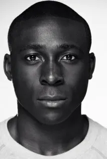 Фотография актёра Эрик Кофи-Абрефа