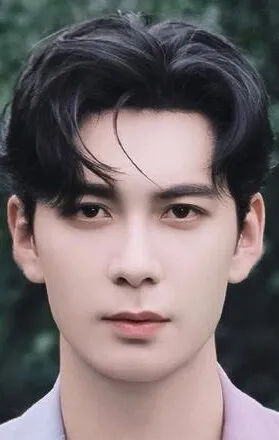 Фотография актёра Чэнь Синсюй