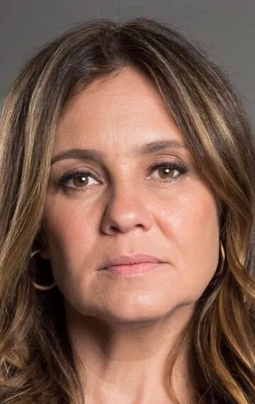 Фотография актёра Адриана Эстевес