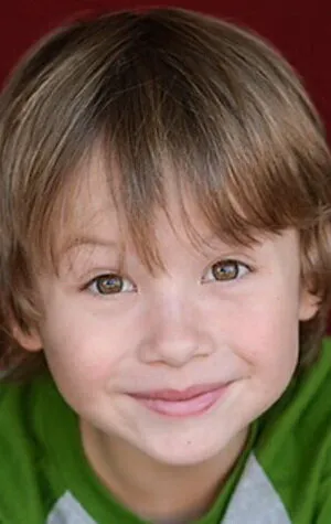 Фотография актёра Финн Карр