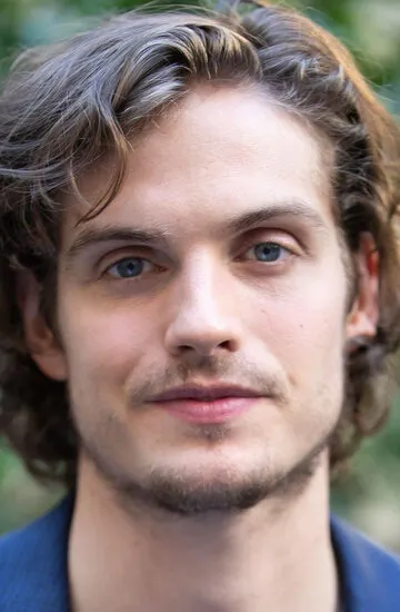 Фотография актёра Дэниэл Шарман