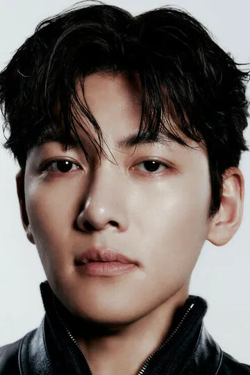 Фотография актёра Чи Чхан-ук