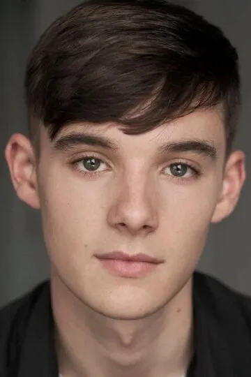 Фотография актёра Юэн Хоррокс