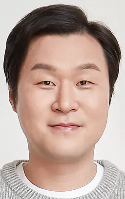 Фотография актёра Юн Гён-хо