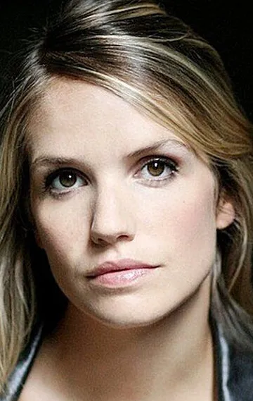 Фотография актёра Лоранс Арне