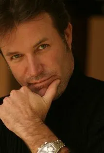 Фотография актёра Майкл Вудс