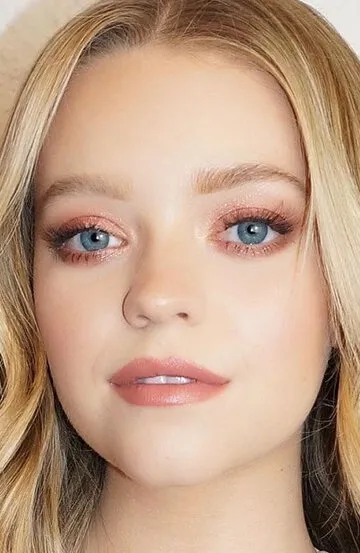 Фотография актёра Джэйд Петтиджон