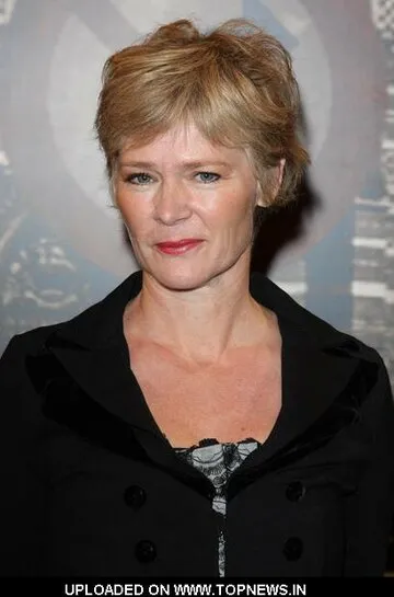 Фотография актёра Клер Холман