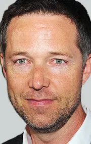 Фотография актёра Джордж Ньюберн