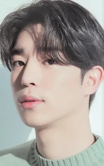 Фотография актёра Ли Чхан-хён