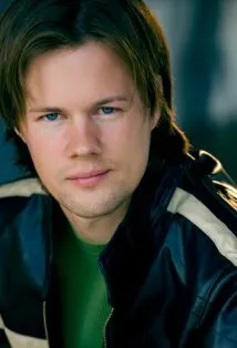 Фотография актёра Джошуа Брэдли