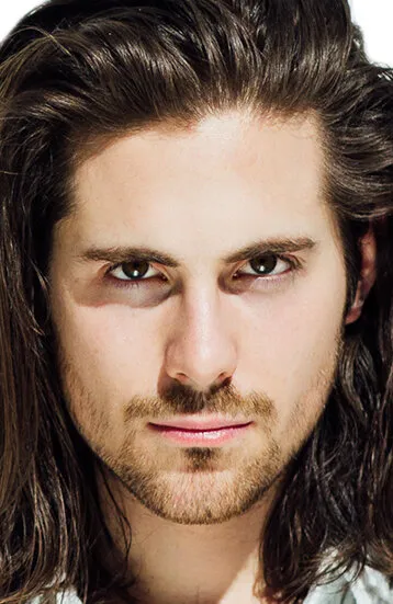 Фотография актёра Крис Макнэлли