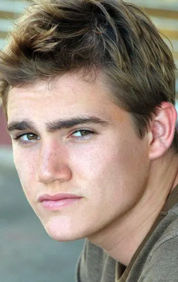 Фотография актёра Джесси Джеймс