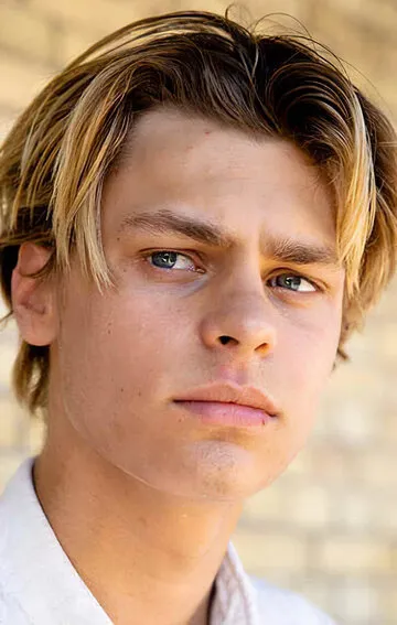 Фотография актёра Альберт Рудбек Линдхардт