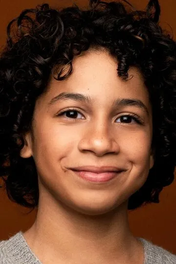 Фотография актёра Рави Кэбот-Кониерс