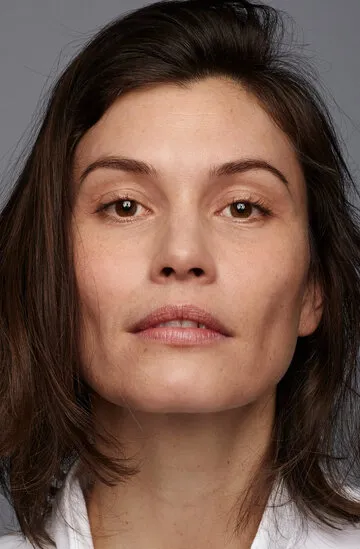 Фотография актёра Лиза Ловен Конгсли