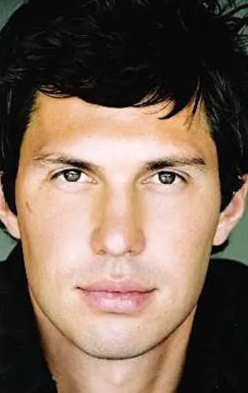 Фотография актёра Брайан Смит