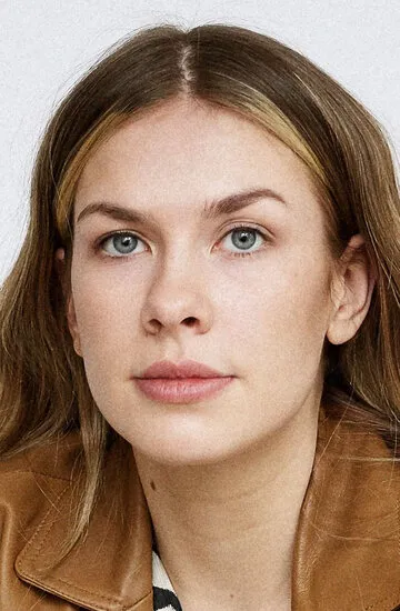 Фотография актёра Жа Жа Инджи Бюркле