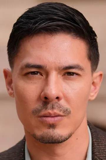 Фотография актёра Льюис Тан