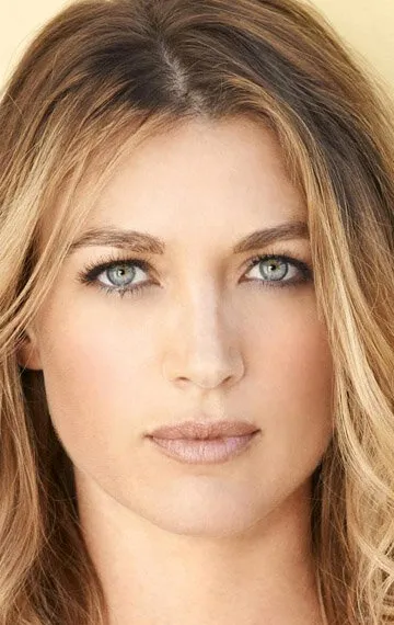 Фотография актёра Натали Зи