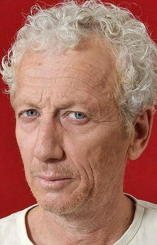 Фотография актёра Мони Мошонов