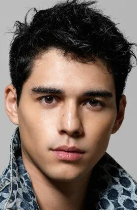 Фотография актёра Максим Буттье