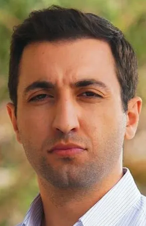 Фотография актёра Догукан Полат