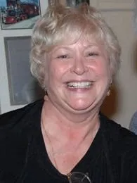 Фотография актёра Расси Тейлор