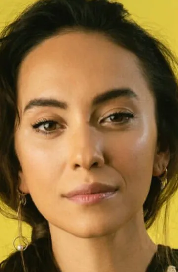 Фотография актёра Дуйгу Сарышын