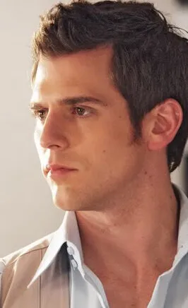 Фотография актёра Щин Бом-до