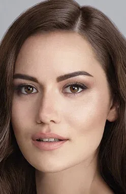 Фотография актёра Фахрийе Эвджен Озчивит