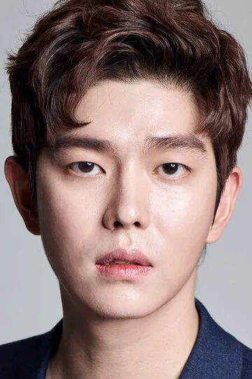 Фотография актёра Юн Гюн-сан