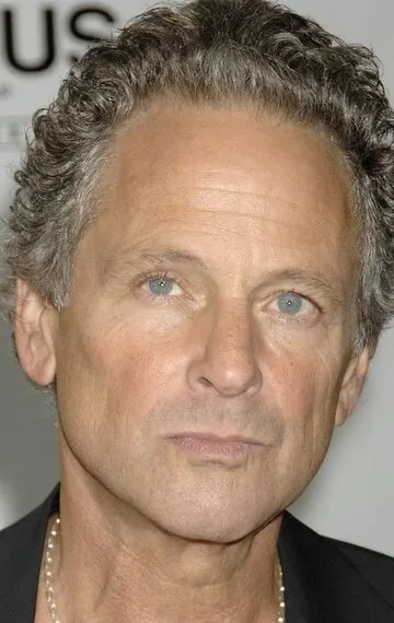 Фотография актёра Линдси Бакинхем