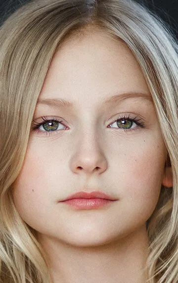 Фотография актёра Аливия Элин Линд