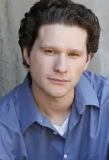 Фотография актёра Аарон Вилтон