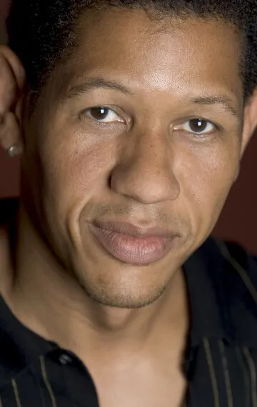 Фотография актёра Скотт Лоуренс