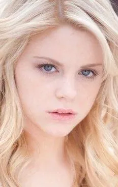 Фотография актёра Бейли Де Янг