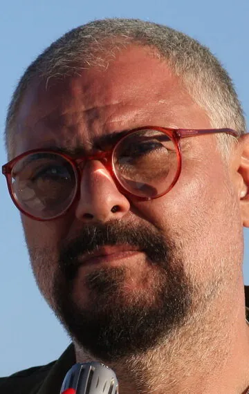 Фотография актёра Жан-Пьер Ншанян