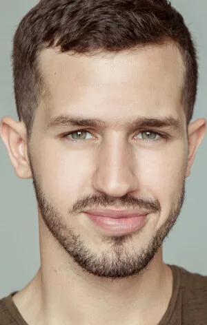 Фотография актёра Виктор Бельмондо