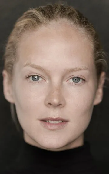 Фотография актёра Рози Макьюэн