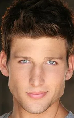 Фотография актёра Паркер Янг