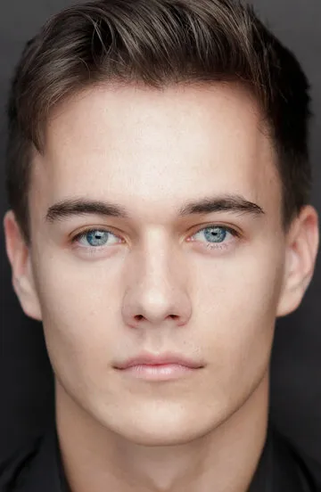 Фотография актёра Карл Хьюз