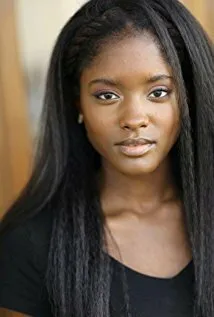 Фотография актёра Тэниэлл Уэйверс