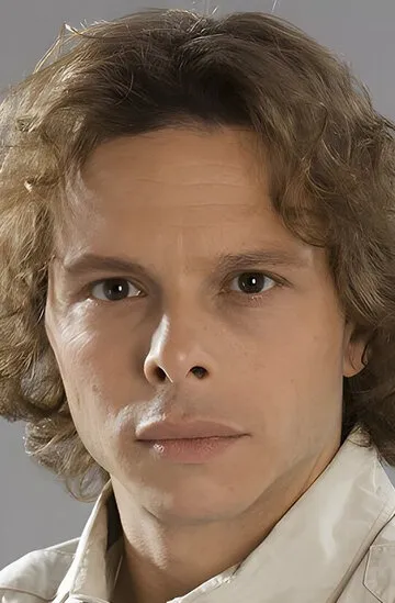 Фотография актёра Эдуарду Фразан