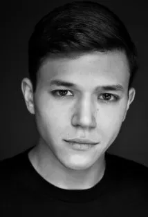 Фотография актёра Джасса Ахлувалиа