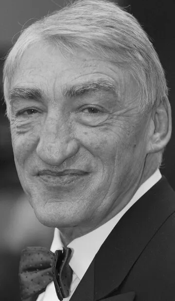 Фотография актёра Готфрид Йон