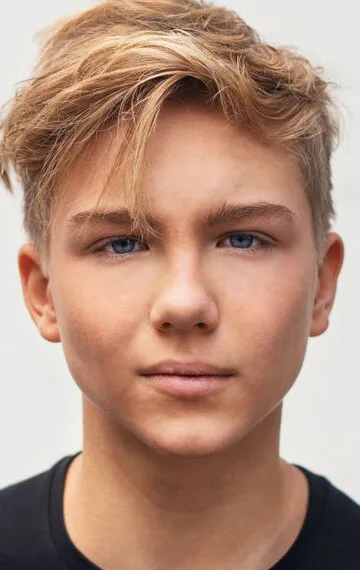 Фотография актёра Леонард Конрадс