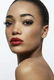 Фотография актёра Кэсси Клер